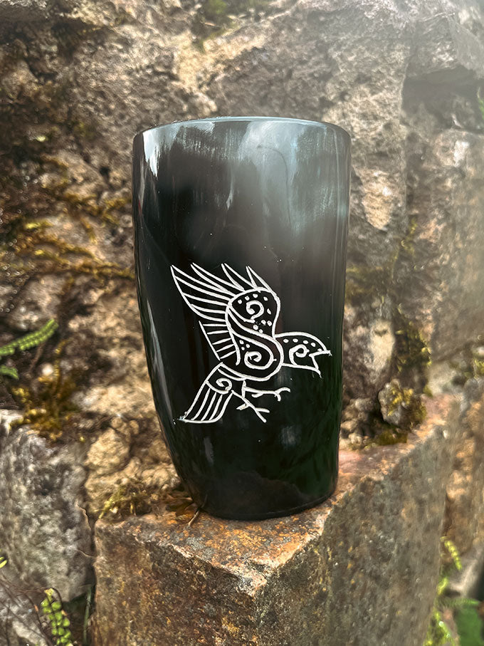 Wikinger Hornbecher 5er Set - 5 Hornbecher - Motiv Hugin oder Munin